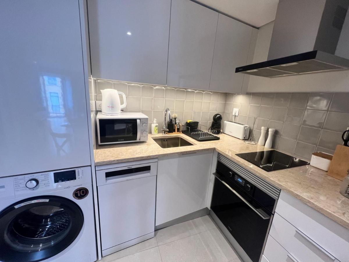 Discover Lisbons History - Stylish Apartment In Alfama Dış mekan fotoğraf