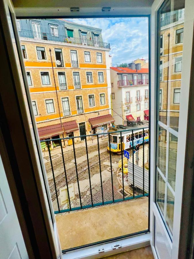 Discover Lisbons History - Stylish Apartment In Alfama Dış mekan fotoğraf