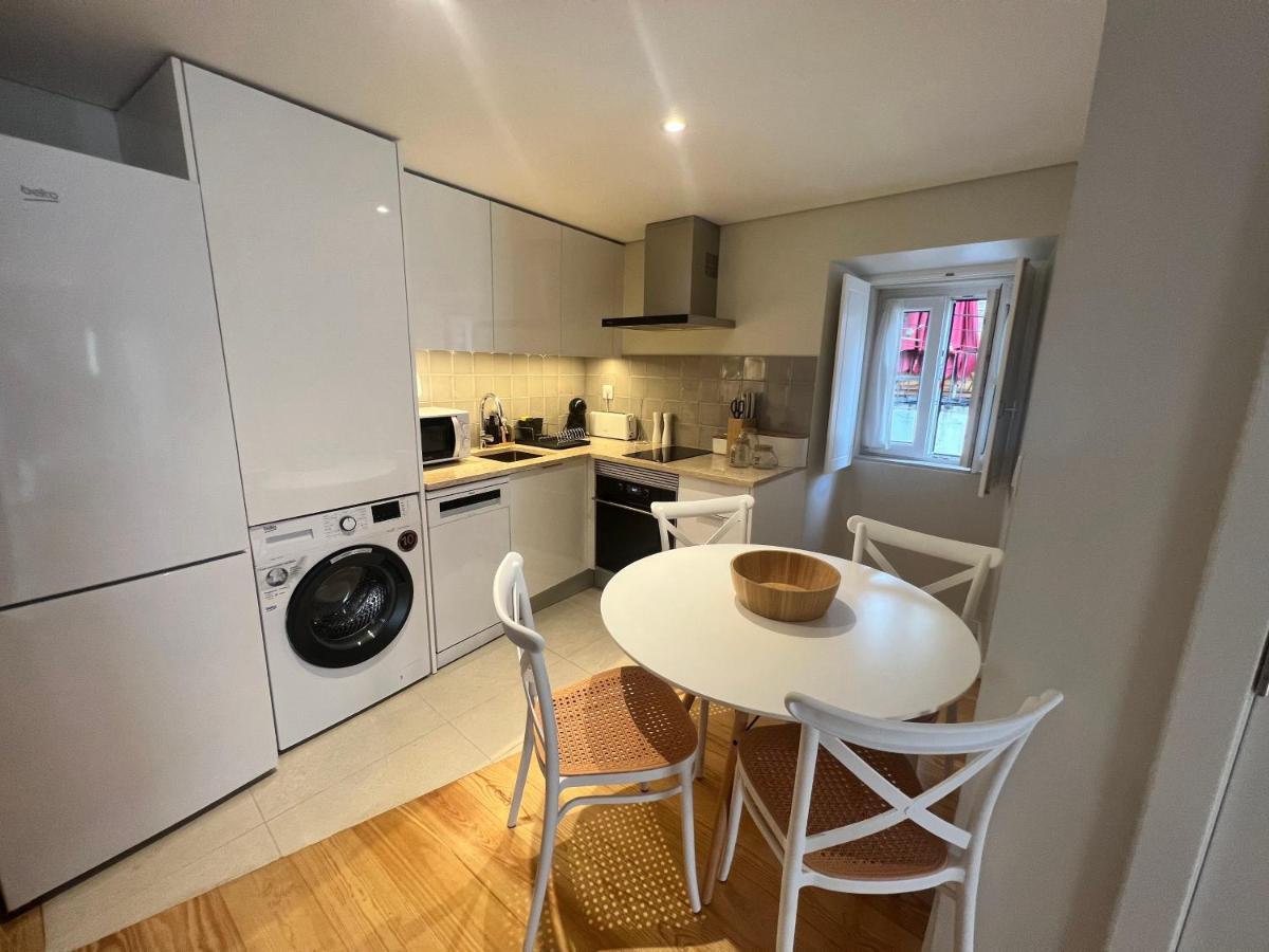 Discover Lisbons History - Stylish Apartment In Alfama Dış mekan fotoğraf